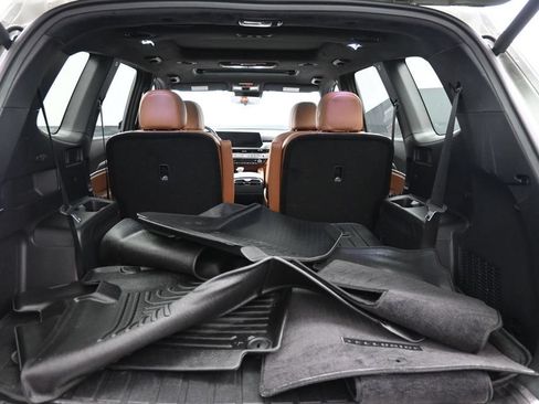 Certified 2025 Kia Telluride SX Prestige X-Line AWD/4WD image 23