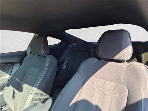 Used 2019 Ford Mustang Coupe w/ Equipment Group 101A RWD image 13