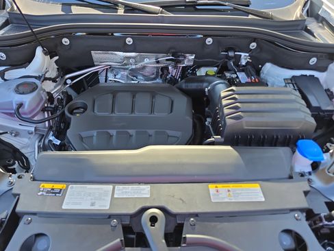 New 2026 Volkswagen Atlas Cross Sport SE AWD/4WD image 29