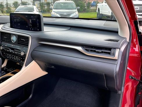 Certified 2022 Lexus RX 350L RX 350L FWD SUV image 19