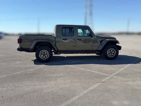 New 2026 Jeep Gladiator Rubicon image 14