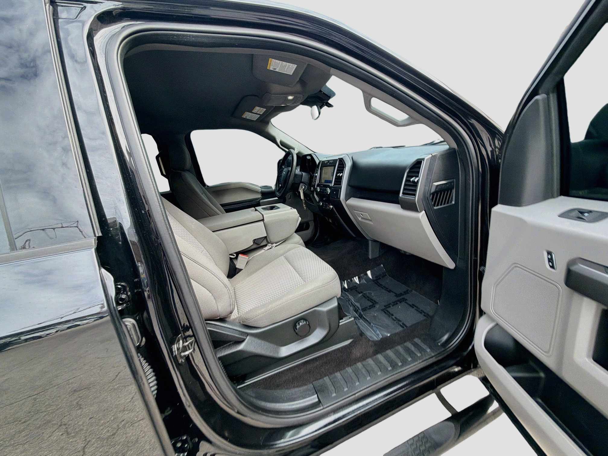Used 2019 Ford F150 XLT AWD/4WD image 30
