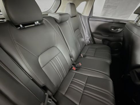 New 2026 Honda HR-V EX-L image 34