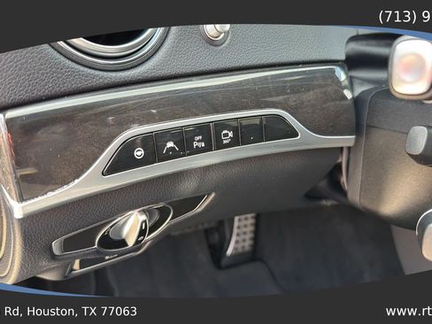 Used 2015 Mercedes-Benz S 550 Sedan image 22