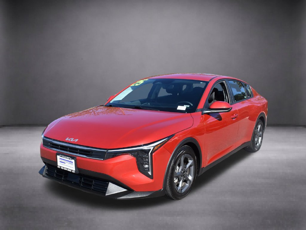 Used 2025 Kia K4 FWD image 4