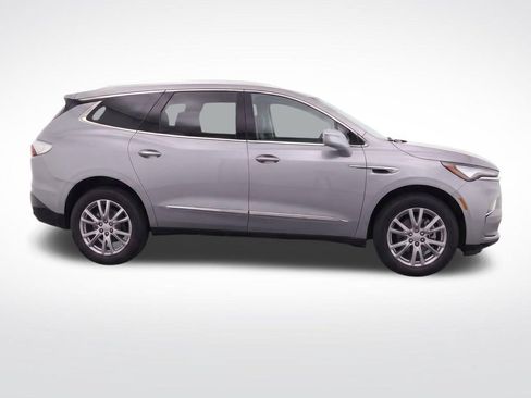 Certified 2024 Buick Enclave Essence w/ Experience Buick Package AWD/4WD image 39