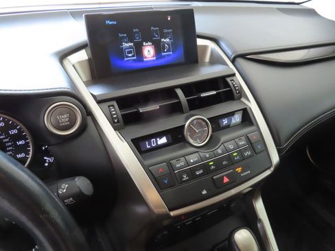 Used 2016 Lexus NX 200t FWD image 19