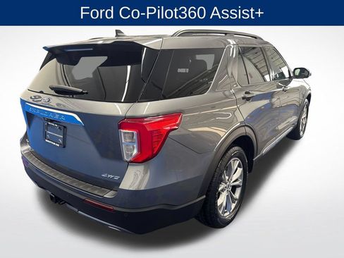 Certified 2023 Ford Explorer XLT w/ Equipment Group 202A AWD/4WD image 5