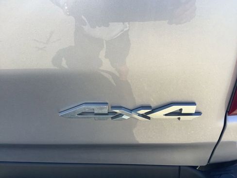 Used 2022 RAM 1500 Big Horn image 10