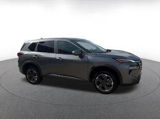 Used 2026 Nissan Rogue SV FWD video 2
