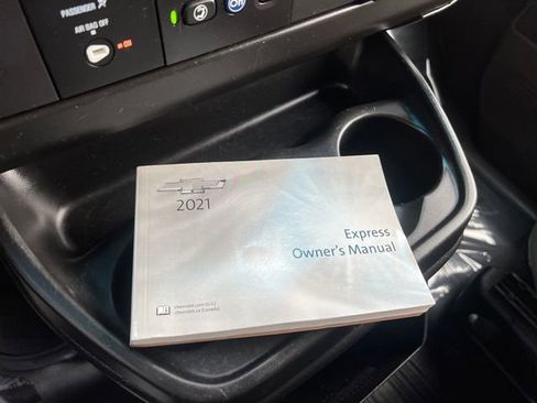 Used 2021 Chevrolet Express 2500 image 36