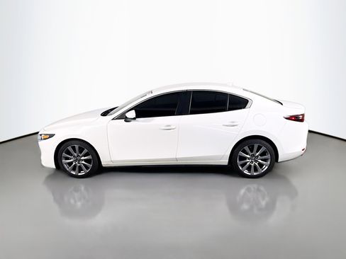 Used 2019 MAZDA MAZDA3 w/Preferred Pkg image 6