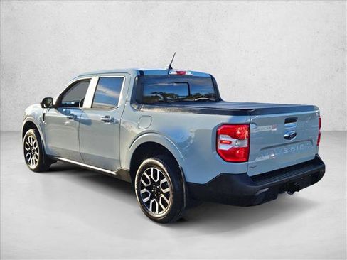 Used 2024 Ford Maverick Lariat image 7
