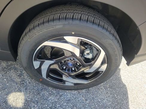 New 2026 Subaru Crosstrek 2.5i Limited AWD/4WD image 8