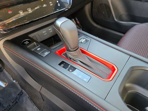 New 2026 Nissan Kicks SR w/ Interior Electronics Package FWD image 12