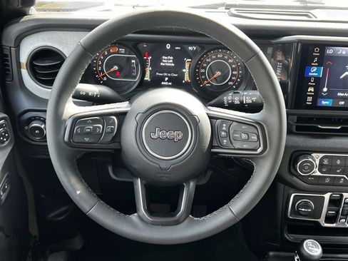 Used 2026 Jeep Wrangler Unlimited Sport AWD/4WD image 12