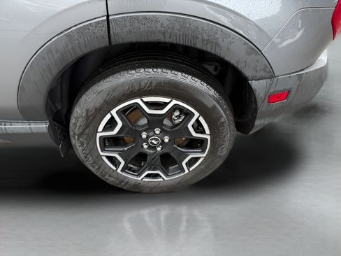 Certified 2025 Ford Bronco Sport Outer Banks w/ Outer Banks Tech Package+ AWD/4WD image 27
