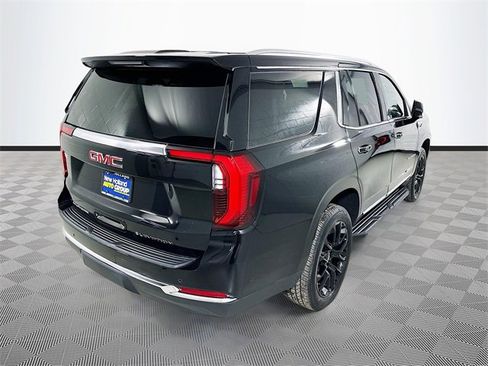Used 2025 GMC Yukon Elevation image 7