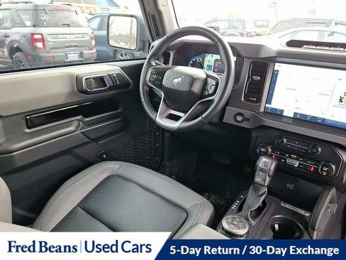 Certified 2024 Ford Bronco Big Bend w/ Sasquatch Package image 16