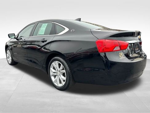 Used 2017 Chevrolet Impala LT image 3