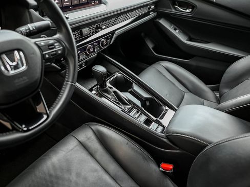 Certified 2023 Honda Accord Sport image 27