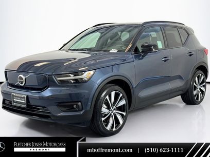 Used 2022 Volvo XC40 P8 Recharge Plus