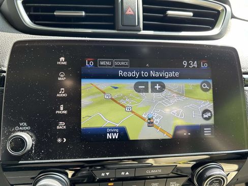 Used 2018 Honda CR-V Touring image 15