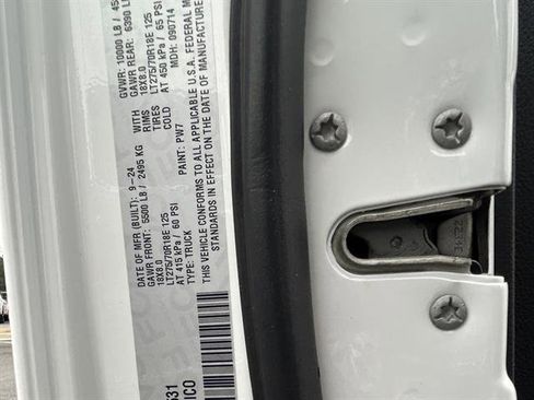 Used 2024 RAM 2500 Big Horn image 32