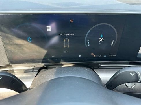 Used 2024 Hyundai Kona SEL FWD image 22