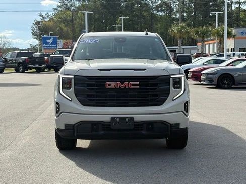 Used 2026 GMC Sierra 1500 Pro w/ Graphite Edition AWD/4WD image 8