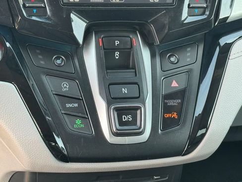 Used 2023 Honda Odyssey Touring image 24
