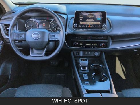 Used 2025 Nissan Rogue SV image 14