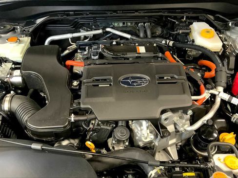 Certified 2025 Subaru Forester Limited image 29