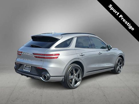 Used 2025 Genesis GV70 3.5T Sport w/ Sport Prestige Package image 8