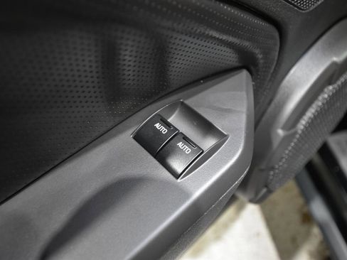 Used 2009 Ford Mustang Shelby GT500 image 15