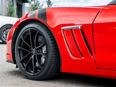 Used 2010 Chevrolet Corvette Grand Sport w/ Preferred Equipment Group RWD image 17