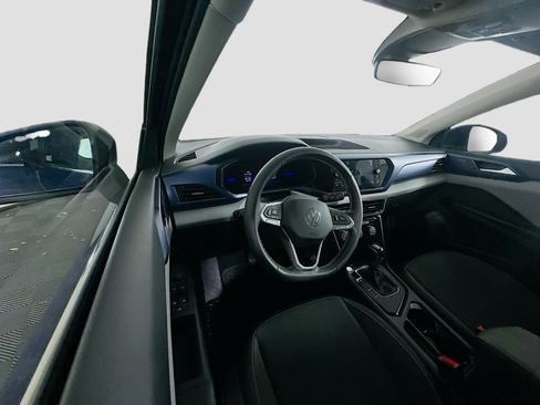 Used 2023 Volkswagen Taos SE FWD image 18