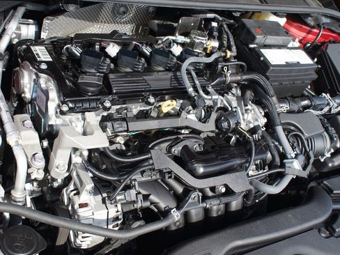 Used 2024 Toyota Corolla SE image 25