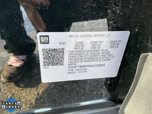 Used 2022 Chevrolet Bolt EUV LT w/ Convenience Package image 21