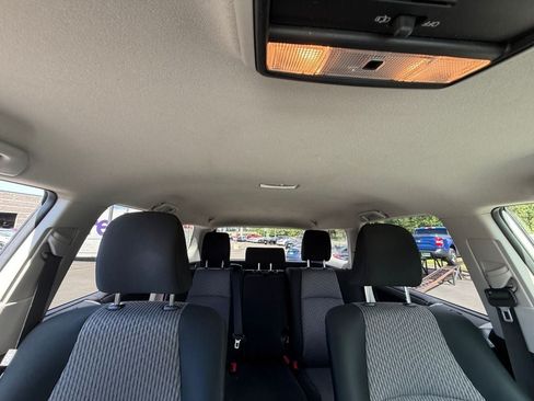 Used 2019 Toyota 4Runner SR5 AWD/4WD image 14