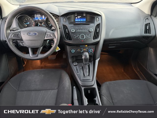 Used 2017 Ford Focus SE FWD image 11