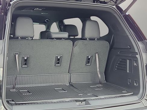 New 2026 GMC Acadia AT4 w/ Luxury Package image 9