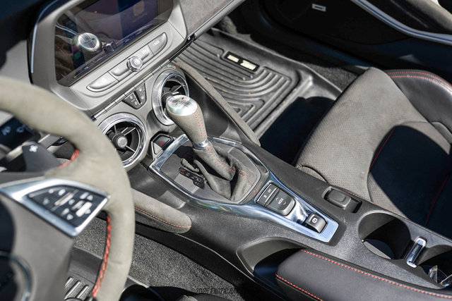 Used 2022 Chevrolet Camaro ZL1 RWD image 48