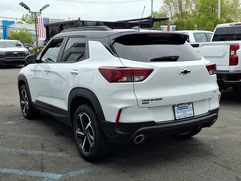 Used 2023 Chevrolet TrailBlazer RS w/ Convenience Package AWD/4WD image 4