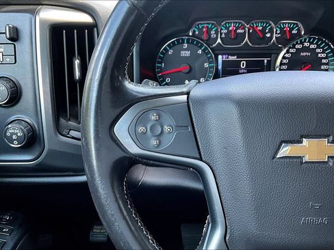 Used 2018 Chevrolet Silverado 1500 LT w/ All Star Edition AWD/4WD image 11