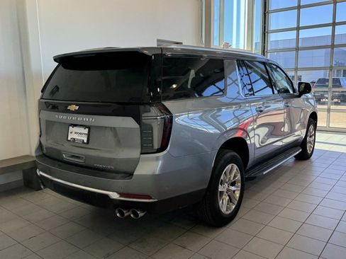 New 2026 Chevrolet Suburban Premier image 36
