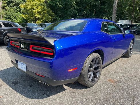 Used 2020 Dodge Challenger SXT w/ Blacktop Package RWD image 8
