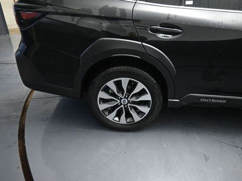 Used 2024 Subaru Outback Limited image 24