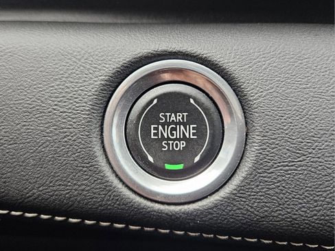 Used 2021 Cadillac Escalade Sport w/ Driver Assist Tech Package AWD/4WD image 22