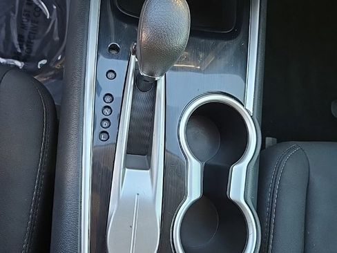 Used 2019 Nissan Pathfinder S image 22